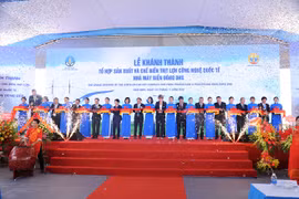 Inauguration d’un complexe de transformation de viande porcine pour l’exportation à Nam Dinh