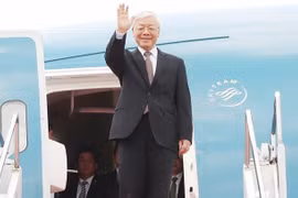 Le leader du PCV Nguyên Phu Trong termine avec succès ses visites en France et à Cuba