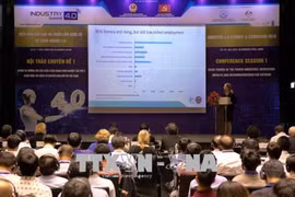 Le colloque sur la préparation des entreprises vietnamiennes à l'industrie 4.0