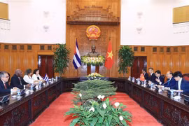 Le Vietnam chérit toujours ses liens avec Cuba, affirme le Premier ministre Nguyên Xuân Phuc