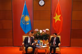 Audit: le Vietnam et le Kazakhstan veulent booster leurs liens