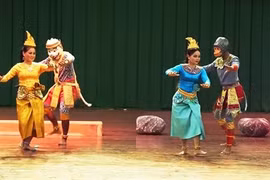 Le Robam, la magie de la danse classique khmère 