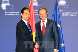 Rencontres entre Nguyen Tan Dung et des dirigeants de l'UE