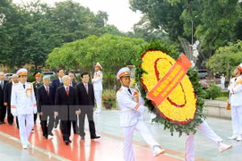 Fête nationale : Hommage au Président Ho Chi Minh