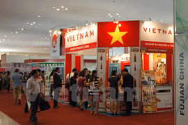 Des produits vietnamiens présentés à l’exposition de l'import-export au Cambodge