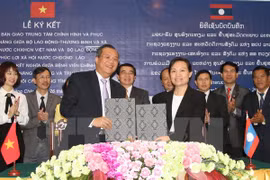 Le Vietnam offre un centre d'orthopédie au Laos