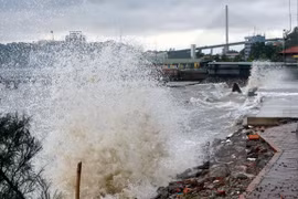 Télégrammes officiels sur la prévention des pluies et des crues