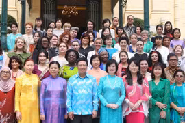 Le groupe des femmes de la Communauté de l’ASEAN voit le jour à Hanoi