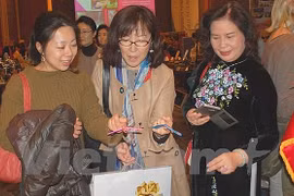 Le Vietnam à la Foire caritative Bazaar en République de Corée 