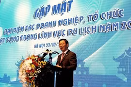 Hanoi s’engage à créer un environnement d’investissement touristique favorable