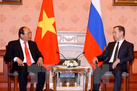 Entretien Nguyen Xuan Phuc – Dmitry Medvedev