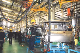 L'ONUDI soutient l'élaboration de la stratégie industrielle du Vietnam