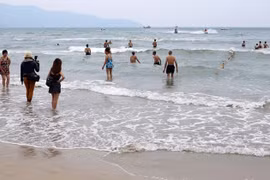 Application de mesures strictes contre les violations dans le tourisme