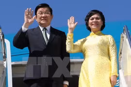 Le président Truong Tan Sang commence sa visite d'Etat en Tanzanie 