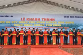 Inauguration de la zone d'aviation civile au sein de l'aéroport de Tho Xuan