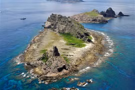 Manille accuse Pékin de construire secrètement une île en Mer Orientale