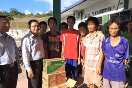 L’ambassade du Vietnam en Malaisie aide à faire rapatrier des pêcheurs vietnamiens
