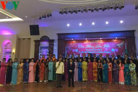 Rencontre des Viet kieu de Xieng Khouang au début du printemps de l’Année du Singe