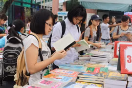 Salon du livre d'automne au Musée des femmes vietnamiennes