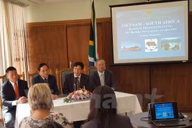 Vietnam-Afrique du Sud renforcent leur coopération dans le transport maritime