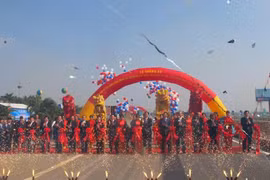 Inauguration de l'autoroure Hanoi-Bac Giang