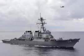 Appel à davantage d'opérations navales américaines en Mer Orientale