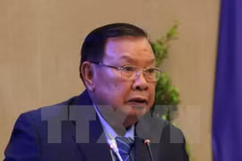 Le secrétaire général du Parti, président du Laos effectue une visite officielle d’amitié au Vietnam
