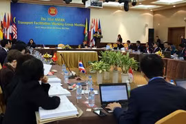 L’ASEAN se penche sur la facilitation du transport routier