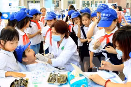 Conférence d'odonto-maxillo-faciologie à Hanoi
