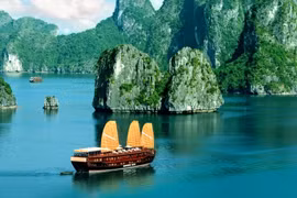 Quang Ninh accueille 30.000 touristes pour le Nouvel An 2016