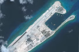 Préoccupation japonaise et américaine sur le vol d'essai de la Chine à Truong Sa