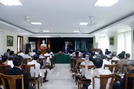 Conférence-bilan de l'Association générale des Vietnamiens au Laos 2017