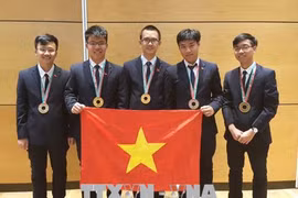 38 élèves vietnamiens primés lors des Olympiades régionales et internationales