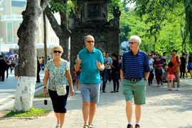 Hanoï table sur 5,5 millions de touristes étrangers en 2018