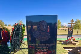 Inauguration d’une stèle en mémoire du cosmonaute russe Viktor Gorbatko