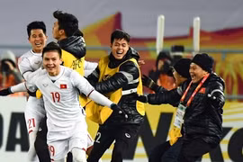 Football: l’équipe U23 décorée de l’Ordre du Travail