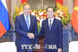 Le président Tran Dai Quang reçoit le ministre russe des Affaires étrangères