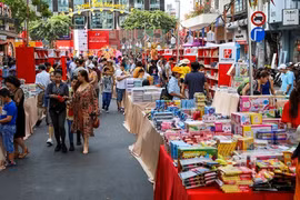 La rue des livres du Têt 2021 : "La connaissance se connecte à l'avenir"