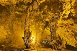Grotte de Nguom Ngao, chef-d'œuvre de la nature dans la province de Cao Bang