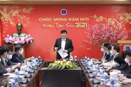 Trois changements dans la stratégie de lutte contre l'épidémie de COVID-19 au Vietnam