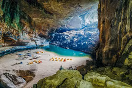 Quang Binh réduira de moitié les frais d'entrée dans ses célèbres grottes en 2022