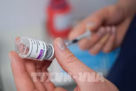 Deuxième distribution de doses de vaccin contre le COVID-19