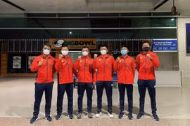 Tennis: L'équipe du Vietnam en route pour participer à la Coupe Davis 2021