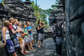 Indonésie : le COVID-19 frappe le secteur du tourisme