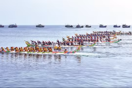 Quang Ngai : la course de bateaux "Tu Linh" reconnue Patrimoine culturel immatériel national