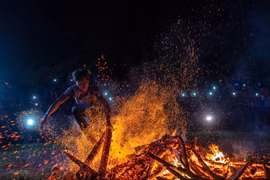 La Fête de la danse du feu des Dao rouges reconnue comme Patrimoine culturel immatériel national