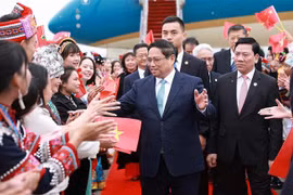 Le Premier ministre Pham Minh Chinh arrive à Kunming, entamant son voyage d'affaires en Chine
