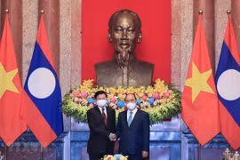 La visite officielle du président vietnamien réaffirme un soutien total au Laos