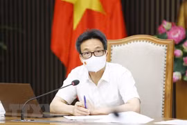 COVID-19 : le vice-Premier ministre Vu Duc Dam travaille avec Phu Yen et Khanh Hoa 