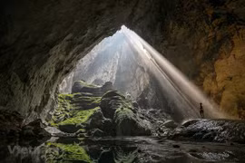 Découvrez deux des trois plus grandes grottes du monde à Quang Binh